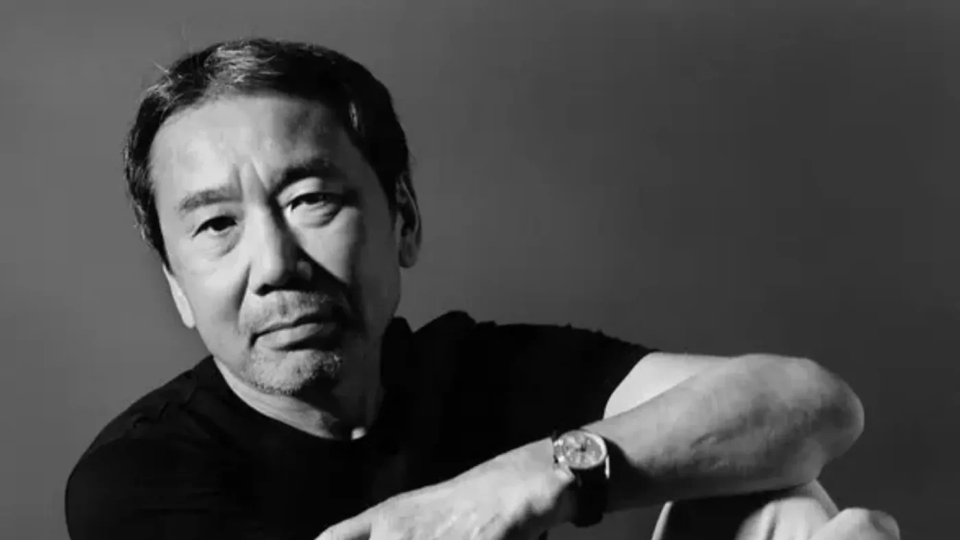 Mot Mua Xuan Bat Thuong Ve Tieu Thuyet Gia Nhu Mot Nghe Nghiep Cua Haruki Murakami 1765103506