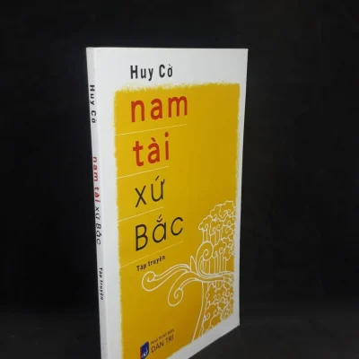 [Phiên Chợ Sách Cũ] Nam Tài Xứ Bắc - Huy Cờ  0702