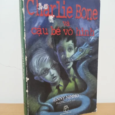 [phiên chợ sách cũ] charlie bone và cậu bé vô hình (2006) jenny nimmo s2308