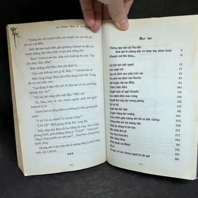[phiên chợ sách cũ] charlie bone và lâu Đài gương, 2009 jenny nimmo s1108
