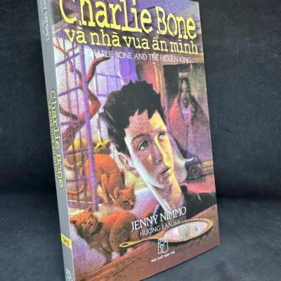 [phiên chợ sách cũ] charlie bone và nhà vua Ẩn mình, 2012 jenny nimmo s1108