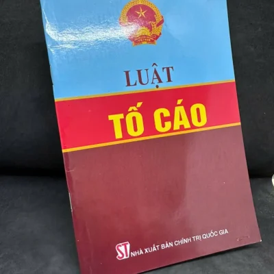 [phiên chợ sách cũ] luật tố cáo, 2012 h1108