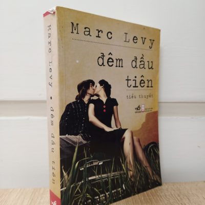 [Phiên Chợ Sách Cũ] Đêm Đầu Tiên (2012) - Marc Levy S1009