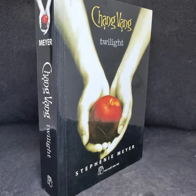 [Phiên Chợ Sách Cũ] Chạng Vạng, Stephenie Meyer, 2009 1304