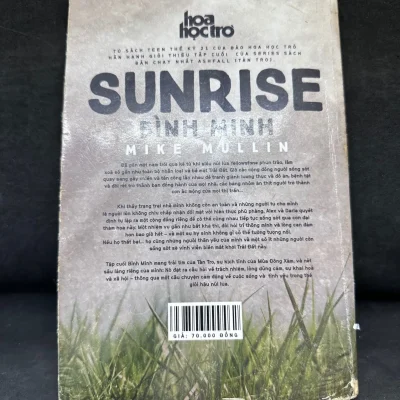 [Phiên Chợ Sách Cũ] Sunrise – Bình Minh – Tập 3 của cuốn sách bán chạy Tàn Tro, Hoa Học Trò – Mike Mullin 2804, 2015