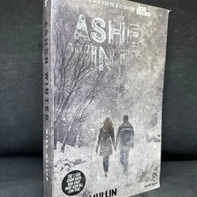 [Phiên Chợ Sách Cũ] Ashen Winter – Mùa Đông Xám – Tập 2 của cuốn sách bán chạy Tàn Tro, Hoa Học Trò – Mike Mullin 2804,