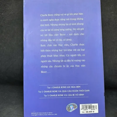 [Phiên Chợ Sách Cũ] Charlie Bone Lúc Nửa Đêm – Jenny Nimmo H0606, 2007