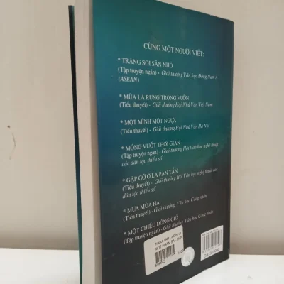 [Phiên Chợ Sách Cũ] Một Nhan Sắc Đàn Bà (2011) – Ma Văn Kháng S2610