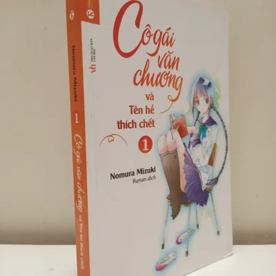 [Phiên Chợ Sách Cũ] Cô Gái Văn Chương Và Tên Hề Thích Chết – Tập 1 (2015) S2610