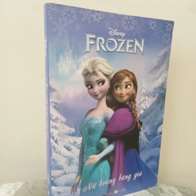 [Phiên Chợ Sách Cũ] Frozen – Nữ Hoàng Băng Giá (2014) – Disney S1911